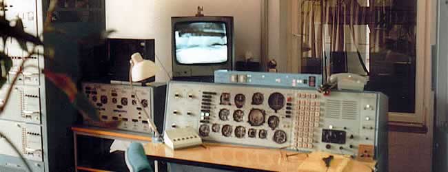 Simulator Mi-8, Kontrollpult des Instrukteurs